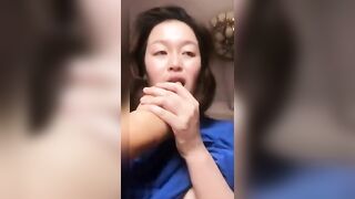 [国产]嫂子你真美，嫂子你真浪，女上位风骚地摇摆，还笑著问问咧：爽不爽